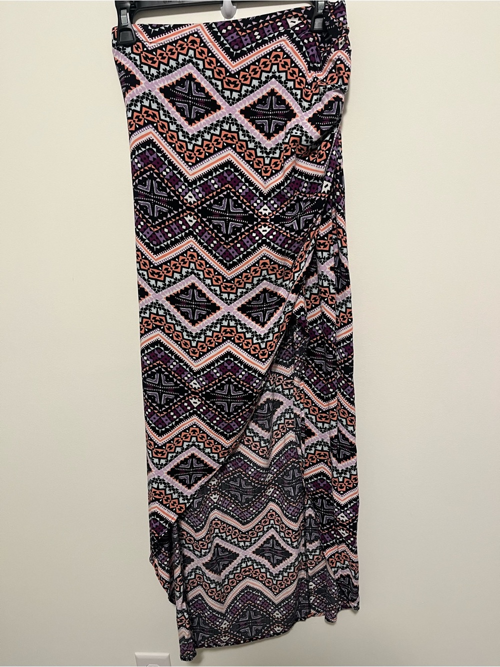 Express Geometric Print Maxi Skirt in Black, Purple & Peach